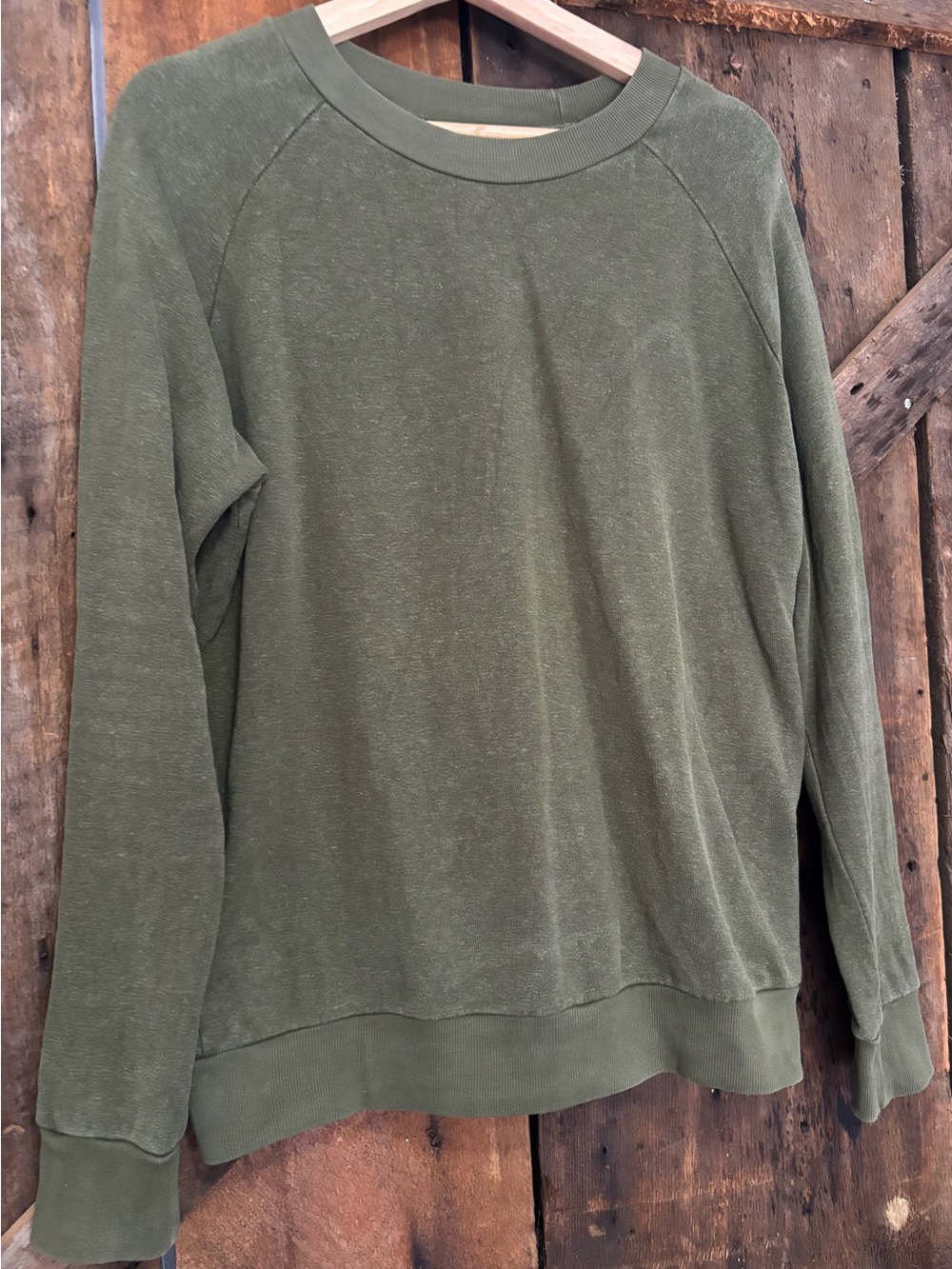 Jungmaven Bonfire Raglan in Hunter green